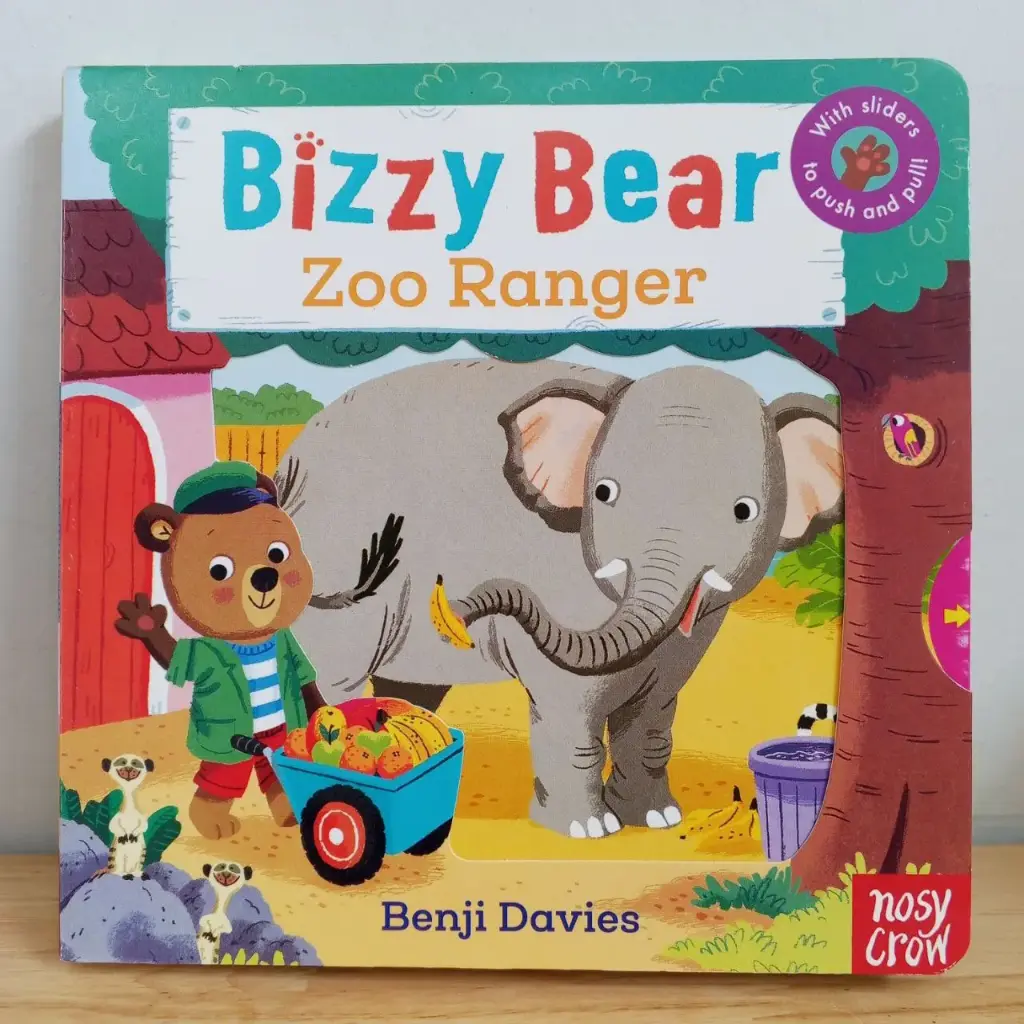 Bizzy Bear: Zoo Ranger
