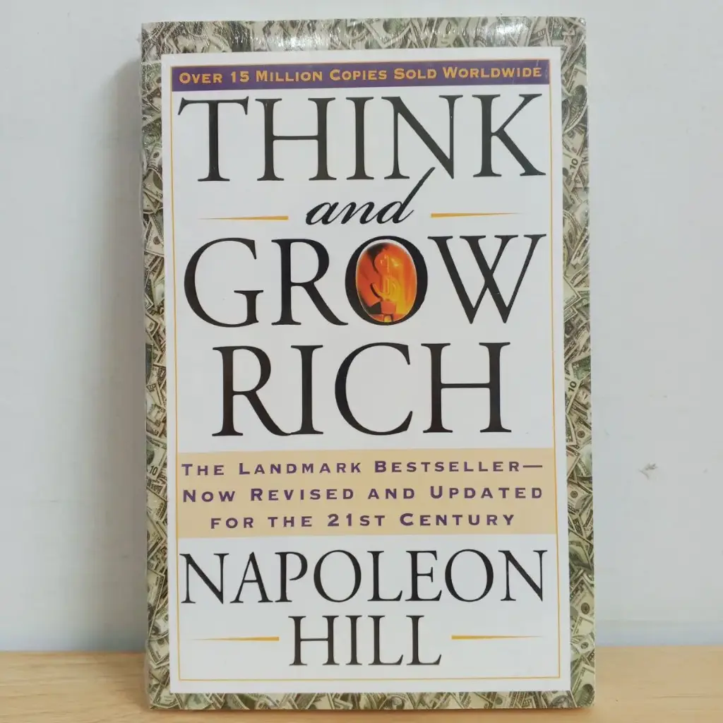 Think and Grow Rich: The Landmark Bestseller Now Revised and Updated for the 21st Century - Napoleon Hill (Imported Reprint)