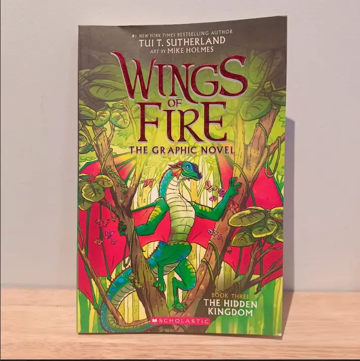 Wings Of Fire Book Three: The Hidden Kingdom (By Tui T. Sutherland)