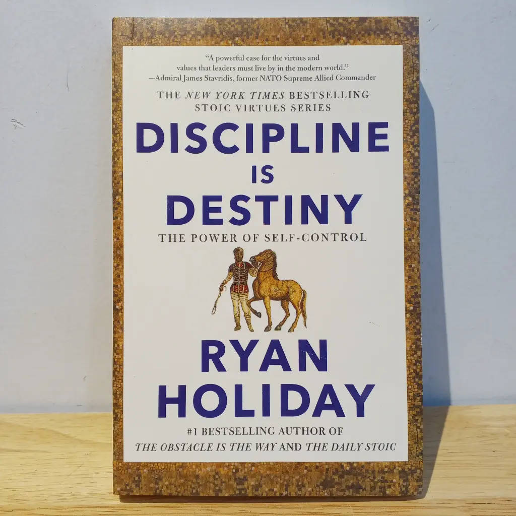 Discipline is Destiny the power of Self-control - Ryan Holiday (Imported Reprint)