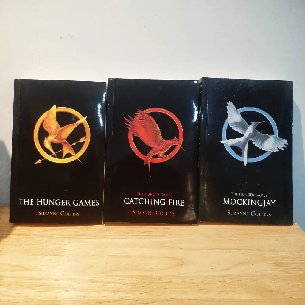 The Hunger Games Set (3 Books Set)