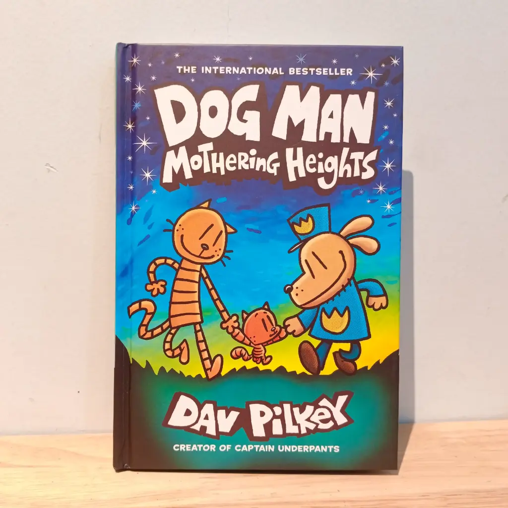  Dog Man: Mothering Heights [Glossy Quality]