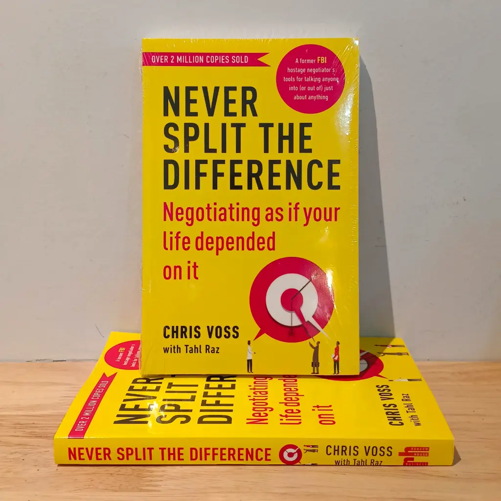 Never Split the Difference: Negotiating as if your life depended on it