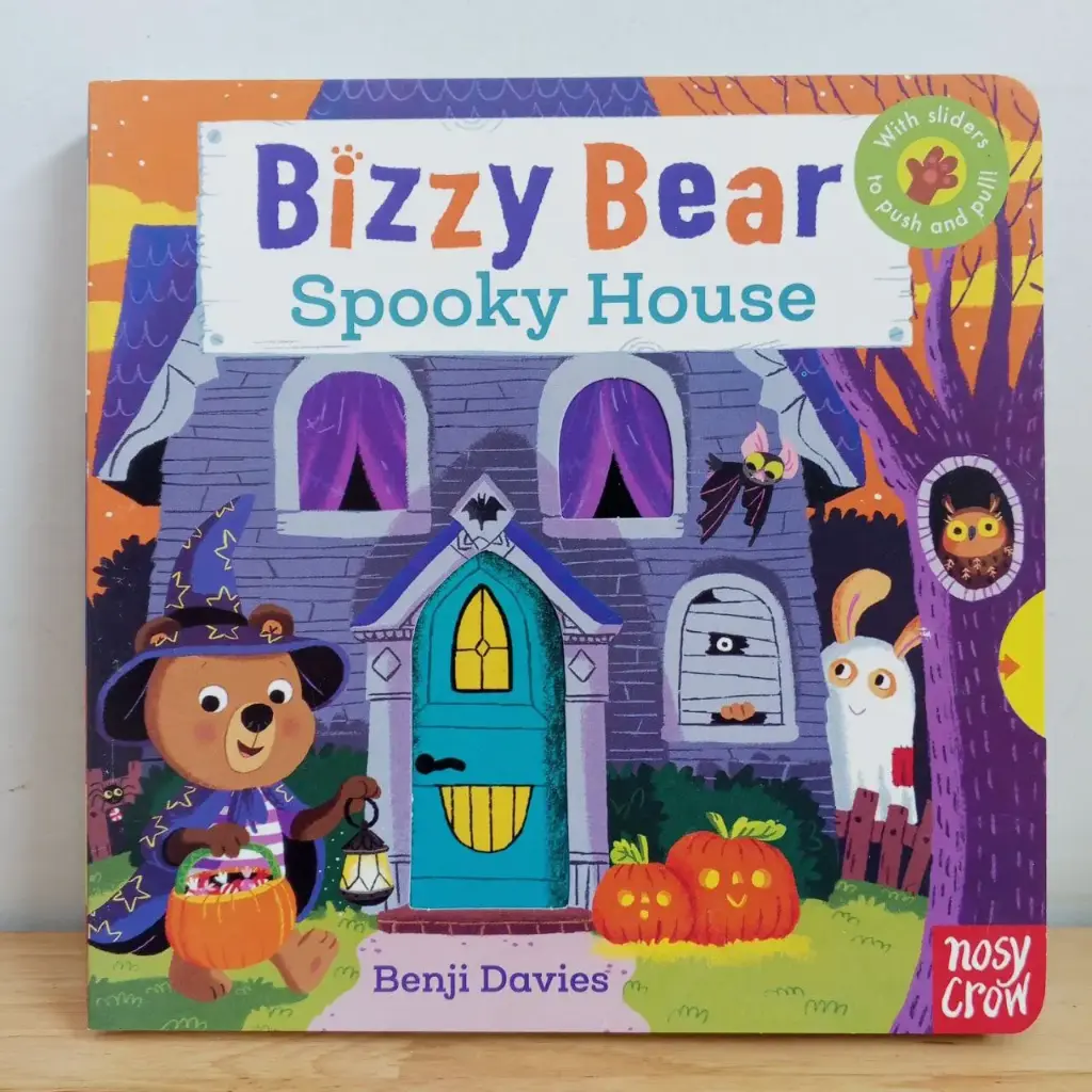 Bizzy Bear: Spooky House