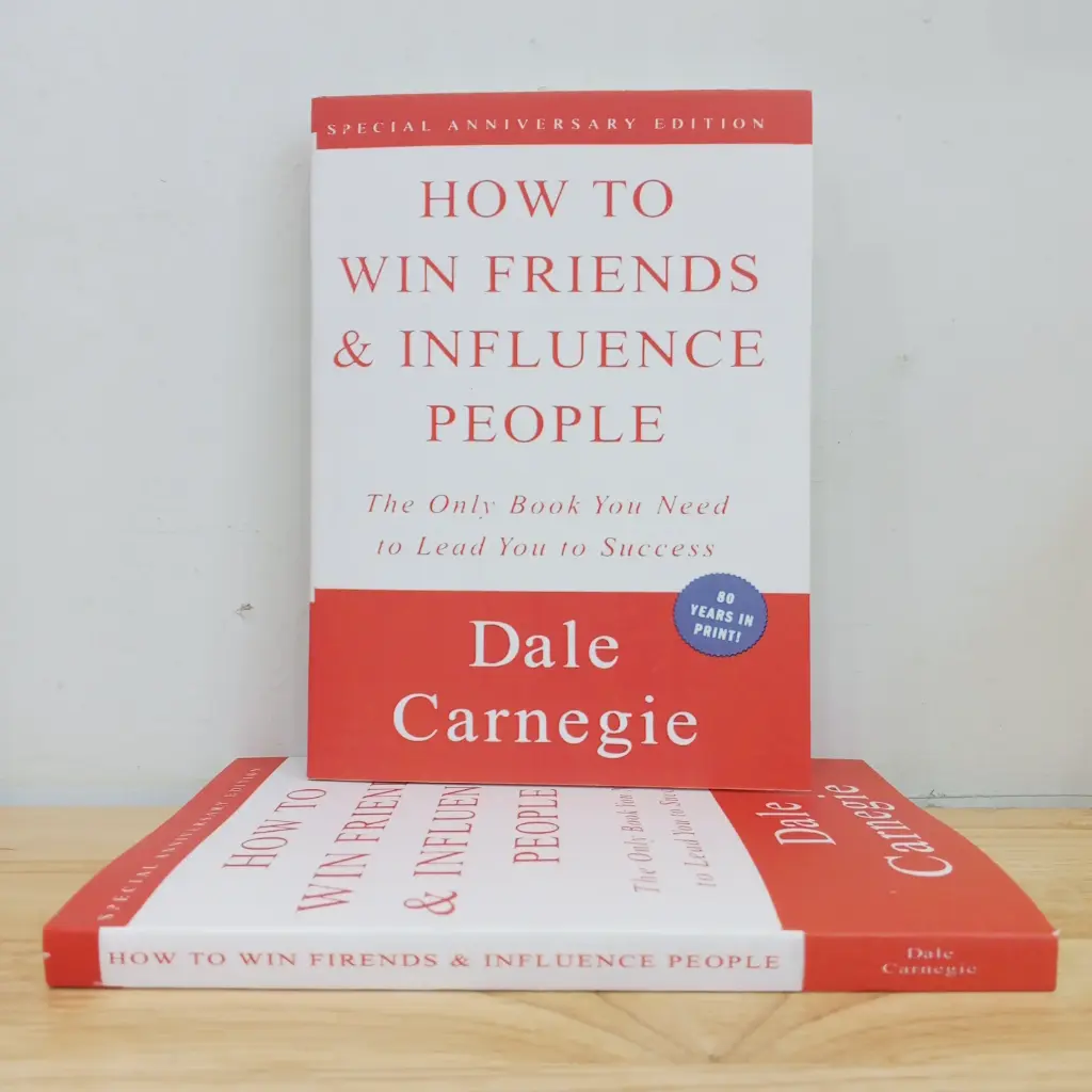How To Win Friends & Influence People - Dale Carnegie (Local Reprint)