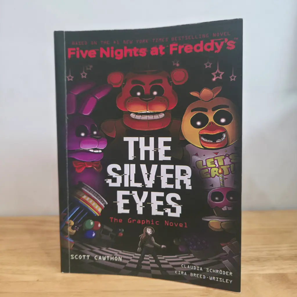 The Silver Eyes (Graphic Novel) Five Night at Freddys 