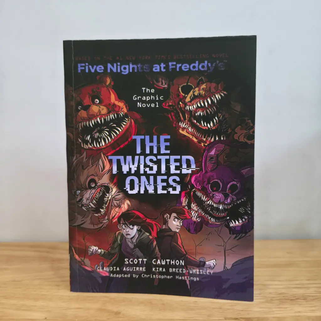 The Twisted Ones (Graphic Novel) Five Nights At Freddys 