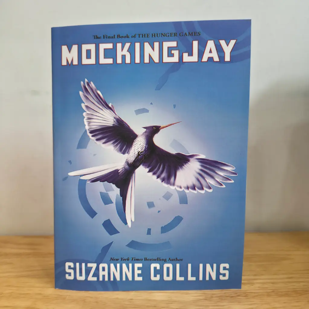 Mocking Jay (Hunger Game 03) - Suzanne Collins