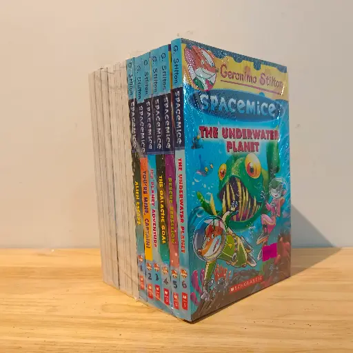 [RPS032] Geronimo Stilton: Spacemice (12 Books Set)
