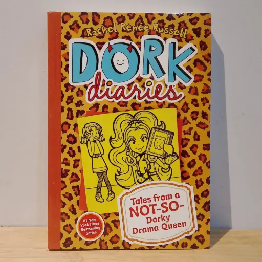 [RP0695] Dork Diaries Book 9 : Tales from a Not-So-Dorky Drama Queen