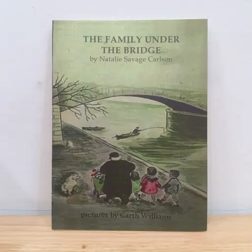 [LP0114] The Family Under The Bridge - Natalie Savage Carlson